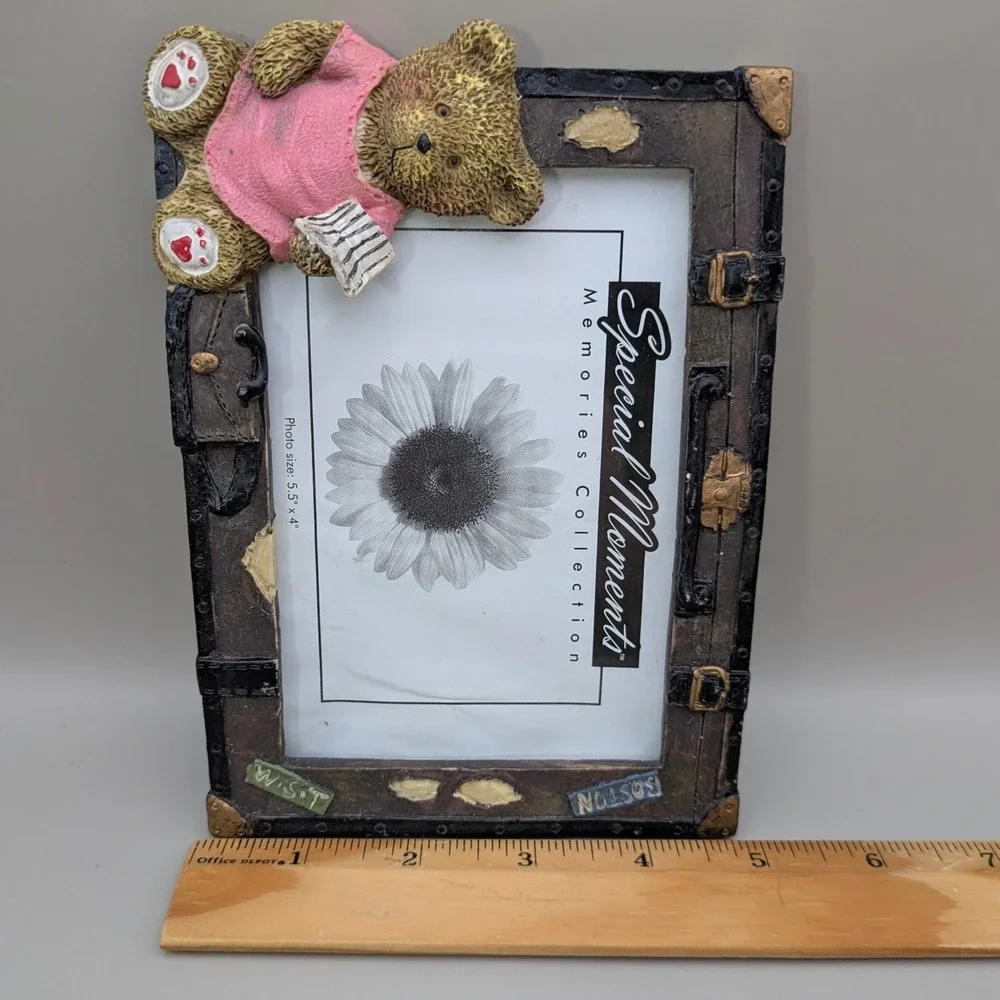 Special‎ Moments 5.5 x 4 Tabletop Picture Frame - 3D Teddy Bear Travel Trunk